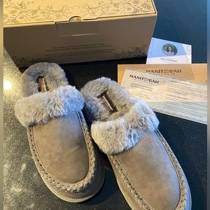 Manitobah Cabin Slide